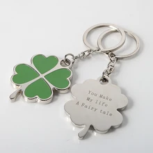 50 шт./лот пользовательские Свадебная вечеринка Подарки, металлический брелок пользу с невеста жених название и дата, персонализированные Baby Shower Сувениры