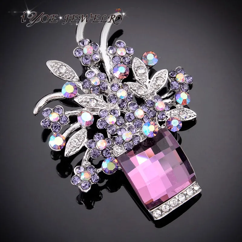 

IYOE Retro Style Dark Crystal Flower Brooches For Women Fashion Brand Vintage Brooch Pendant Dress Accessories