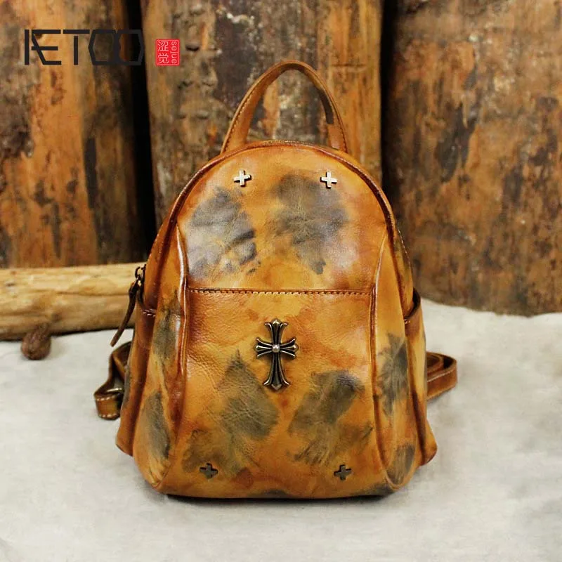 AETOO Women's new mini leather backpack new 2018 Korean female head layer leather mini backpack wild retro handmade bag women AETOO Women's new mini leather backpack new 2018 Korean female head layer leather mini backpack wild retro handmade bag women
