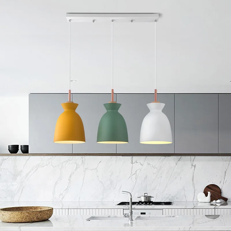 Creativo moderno de madera E27 lámpara colgante de arte luces Lamparas de aluminio colorida lámpara luminaria para la iluminación del hogar Creativo moderno de madera E27 lámpara colgante de arte luces Lamparas de aluminio colorida lámpara luminaria para la iluminación del hogar