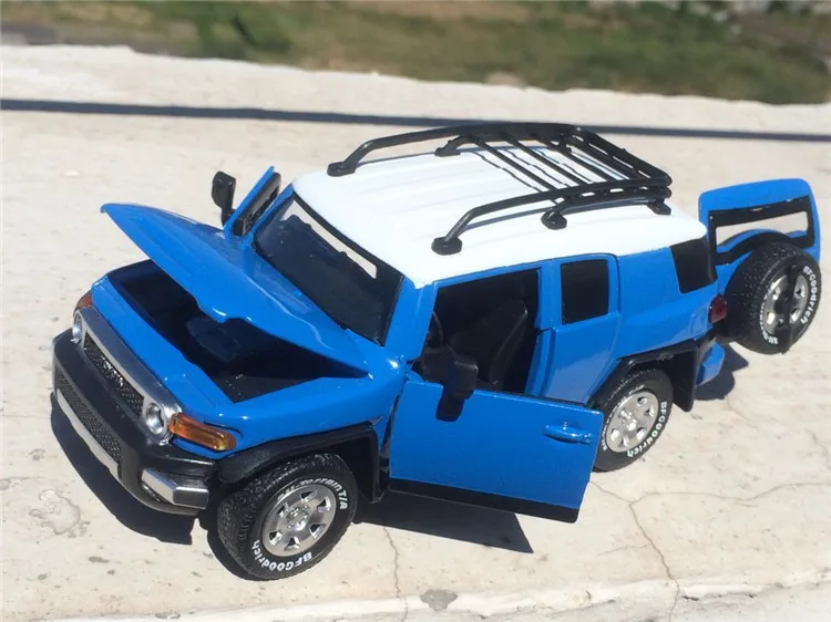 1/32 весы литья под давлением игрушка модель Toyota Land Cruiser Prado FJ внедорожник спортивный автомобиль со звуком светильник автомобилей Вытяните назад коллекция Детский подарок