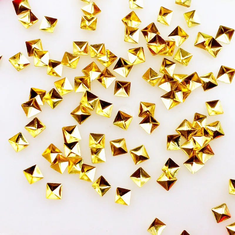 500Pcs/Lot  Gold Silver Square Rivets Studs  Metal Alloy Nail Art Decorations 3D DIY Nail Stickers/Charms 3