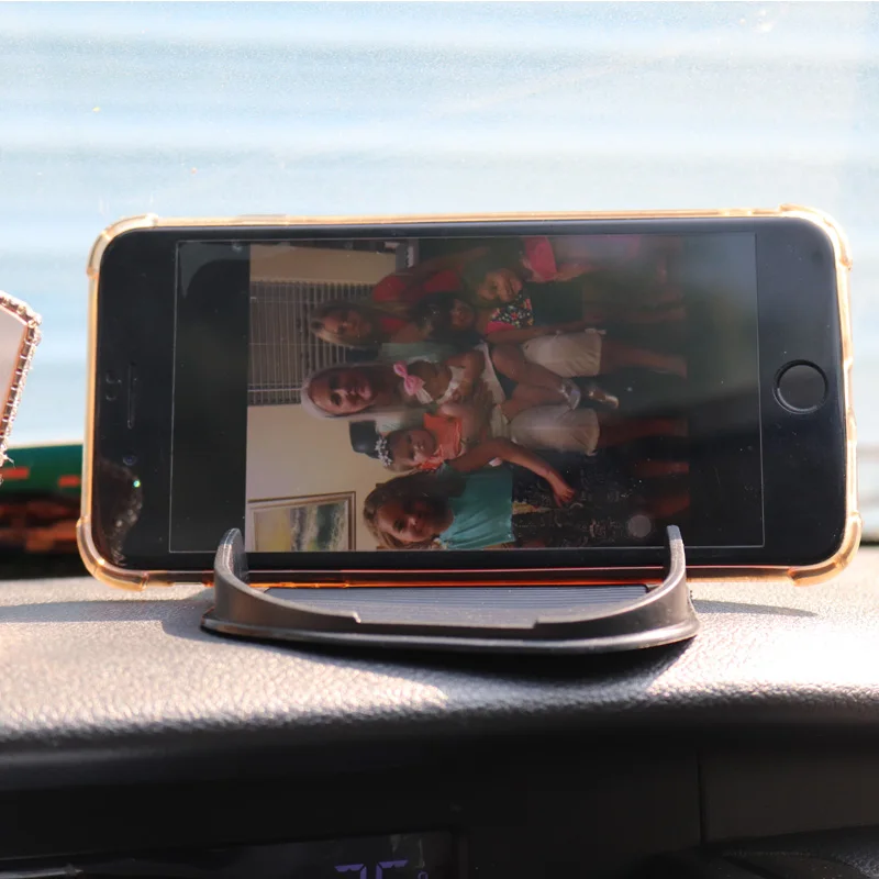 

Universal Multi-functional Silicon Car Anti-slip Pad Phone Holder Stand Non-slip Dashboard Mat 155*100*20mm
