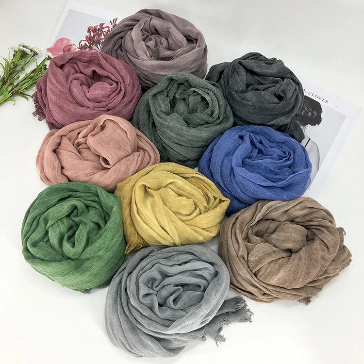 4260988452_2045947702