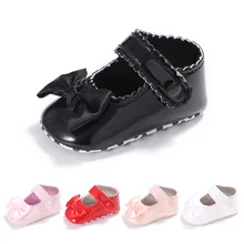 Из искусственного меха для детей с мягкой подошвой кожаные туфли, комплект одежды для новорожденного мальчика и девочки, детские туфли для принцессы детские мокасины с бантом; Лидер продаж