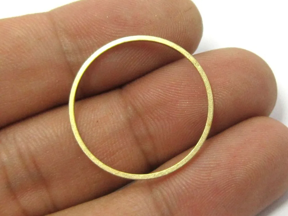 

Raw brass round circle 25x1mm Raw brass findings R160