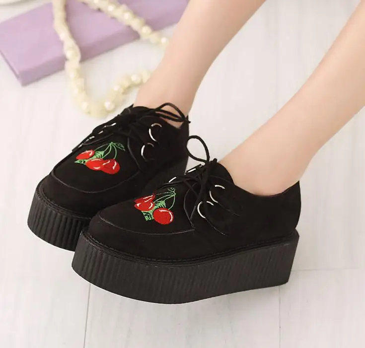 hot chocolate platform shoes