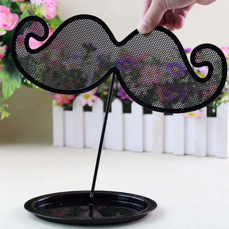 Hot Sale European Black Beard Iron Jewelry Rack Earrings Necklace Storage Rack Jewelry Display Props Pendant Jewellery Organizer