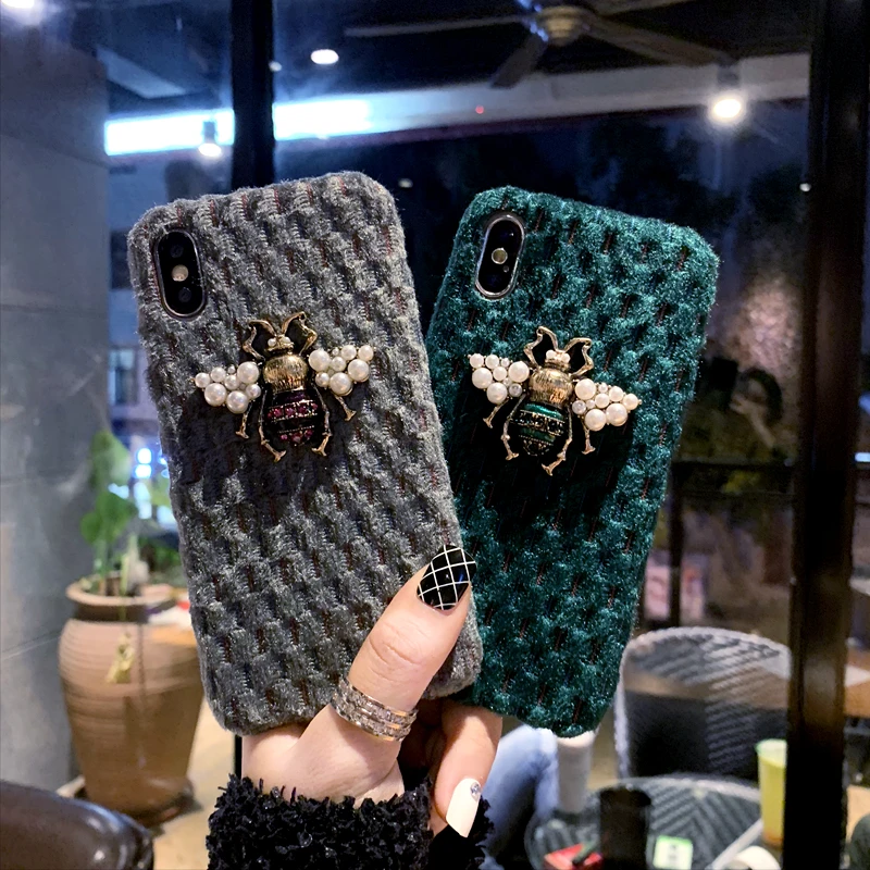 

Fashion Simple Retro 3d Pearl Bee Fluff Phone Cover Case For Iphone X Xs Max Xr 10 8 7 6 6s Plus Luxury Hard Case Coque Fundas