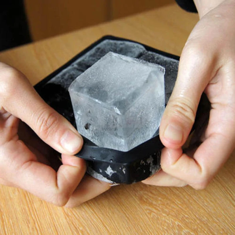 

Big Size Ice Cube Square Tray Mold Mould For Whiskey Cocktail Frozen Ice Maker DIY Large Silicone Black Party Bar Kitchen Tools
