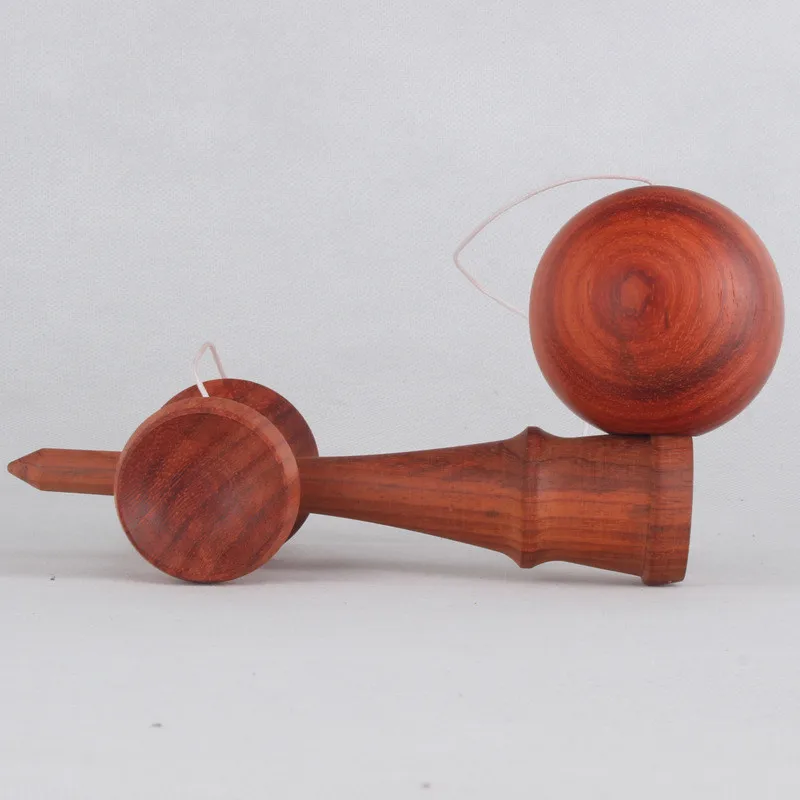 Профессиональный kendamas для продажи Шафран груши wood18.5x6cm слово jade японский шар игрушки Высокое качество 1 шт