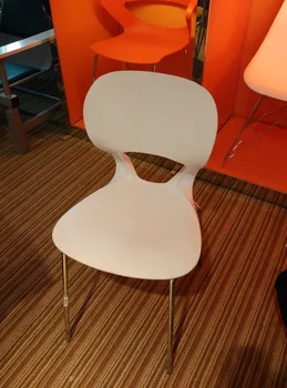 

Free Shipping Set of 6 pieces PP Ant Side Chair