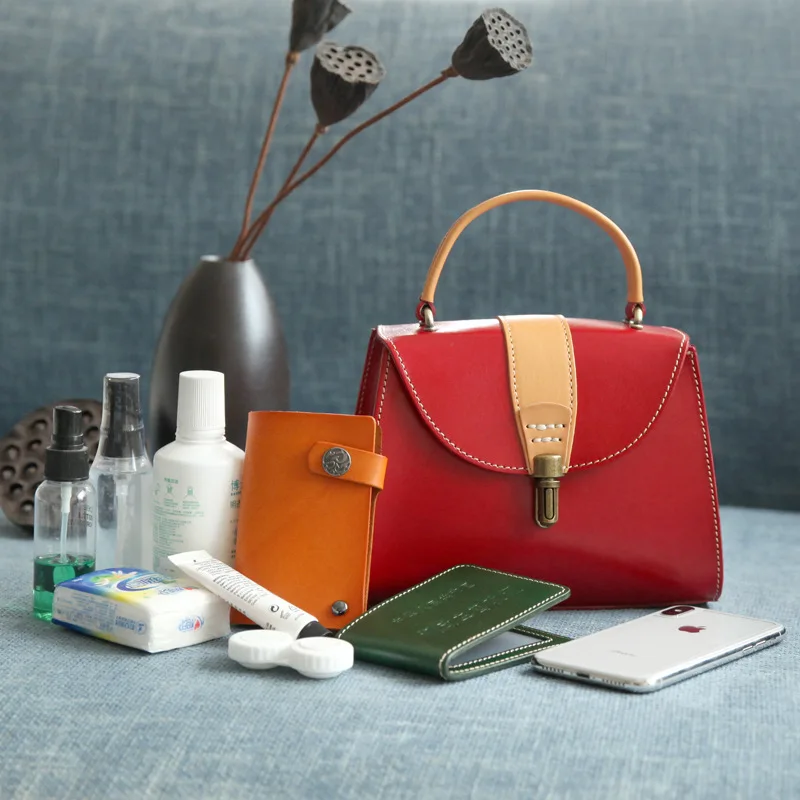 

2018 new original handmade female bag vegetable tanned leather retro portable Messenger bag leather free shipping