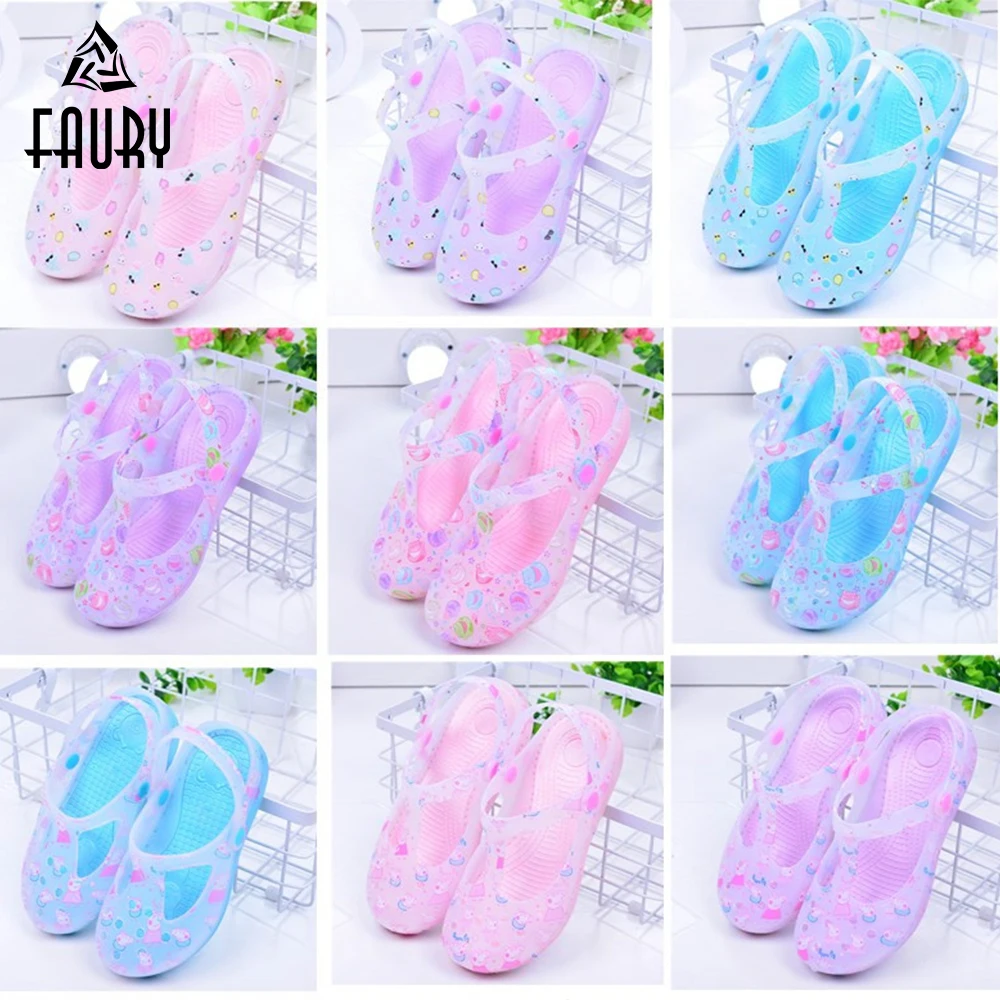 

Nurse Shoes New Hole Medical Female Summer Girls Flat Bottom Anti-slip Printing Large Size Jelly Sandals Slippers Women Surgical
