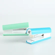 Милый креативный красочный Офис школа студент стандартный степлер канцелярские принадлежности 23/12