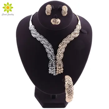 

Women Jewelry Sets 2018 Nigerian Wedding African Beads Jewelry Sets Fashion Dubai Gold Silver Color Wholesale Costume Design