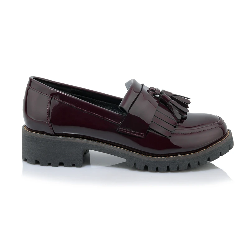 Модные Туфли-оксфорды в британском стиле; туфли из лакированной кожи на плоской подошве с круглым носком; кожаные туфли с кисточками; женские лоферы; Размеры 33-42