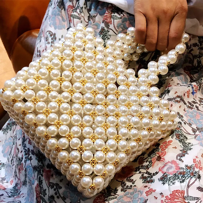 

2018 Pearl Hand-woven Bag Luxury Women Beaded Evening Bag Square Small Ladies Tote Handbag Bride Wedding Party Hands Bags Mujer