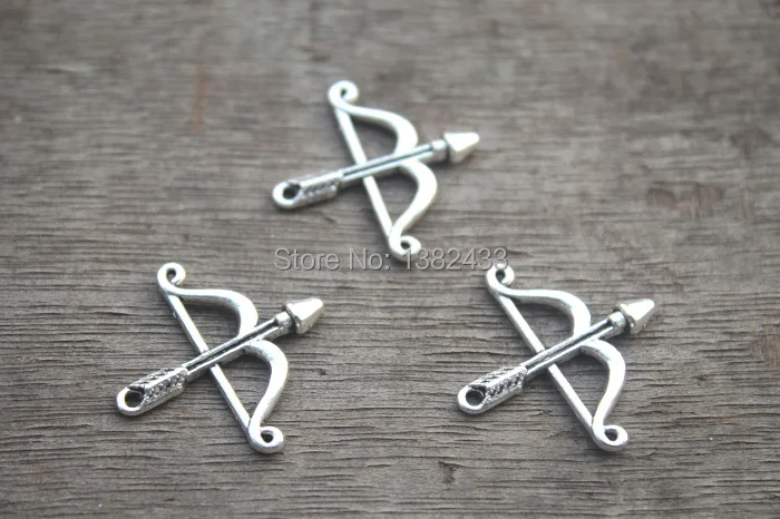 

25pcs--Antique Tibetan Silver Tone Bow and Arrow Charms pendant 25x26mm