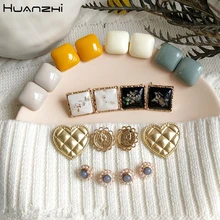 HUANZHI Корея новые милые Геометрические Квадратные оболочки акриловые цветок смолы любовь металлические серьги для женщин вечерние ювелирные изделия подарок