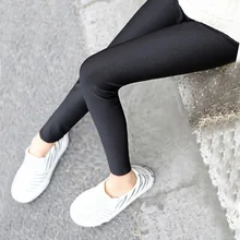 Демисезонные леггинсы для детей глянцевые тонкие леггинсы черного белого и розового цветов