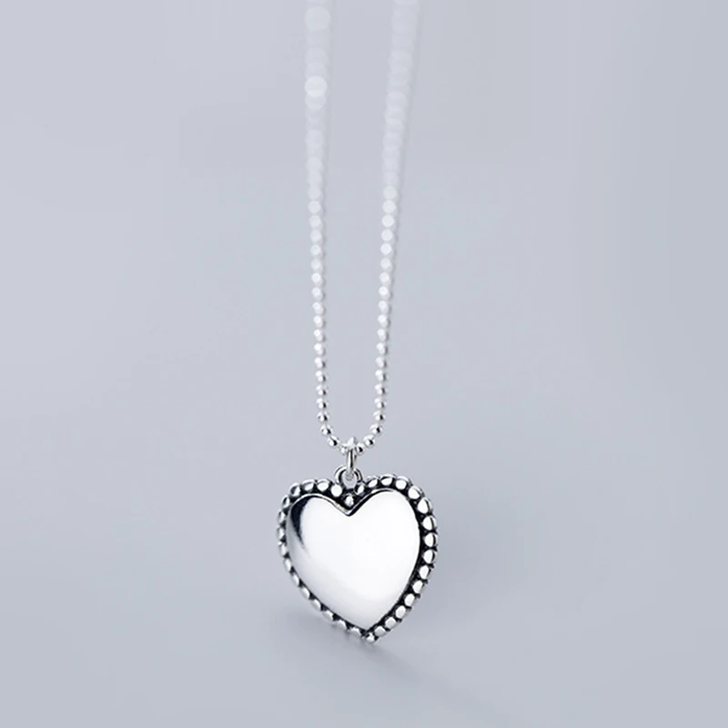 Heart-Shaped Necklace Image 2