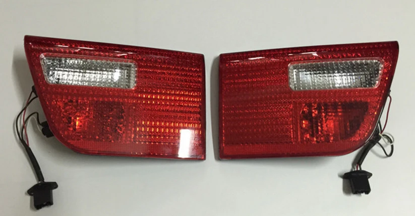 

Qirun rear lamp tail light assembly for BMW X5 E53 3.0i 4.4i 4.6is 4.8is 2000-2006