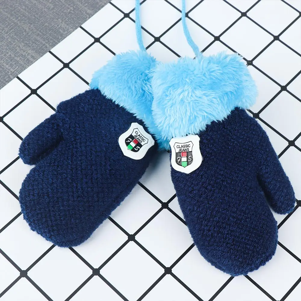 Зимние детские вязаные перчатки на полный палец, детские варежки, теплые варежки на веревке, детские вязаные однотонные Варежки Унисекс для малышей - Цвет: blue