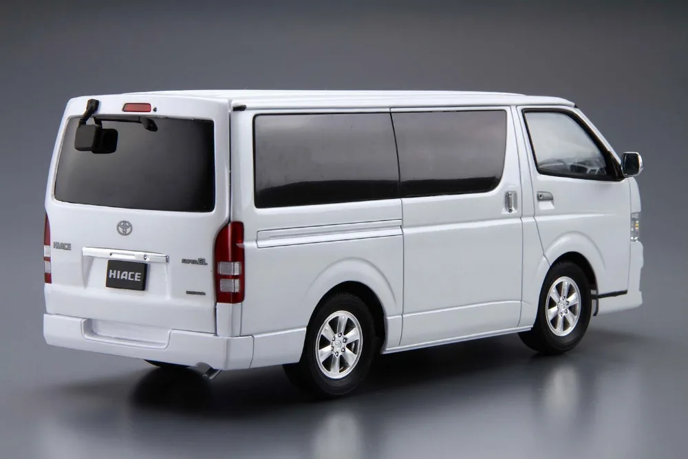 1:24 Toyota TRH200V Hiace Super GL'10 модель сборки