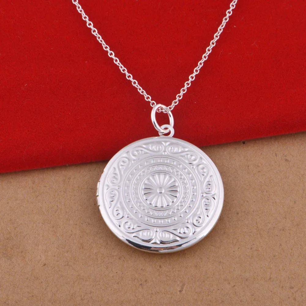 Buy 925 Sterling Silver Necklaces & Pendant Metal