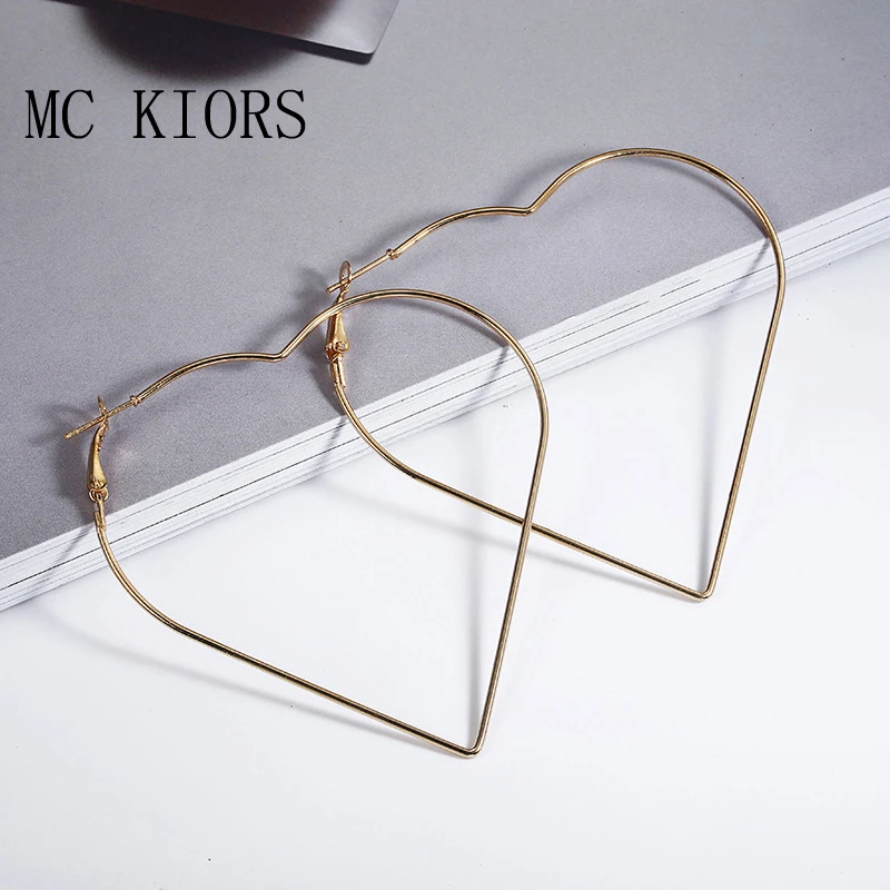 

2018 New Feminine Jewelry Alloy Hollow Heart Geometric Long Dorp Earring For Women Gold Color Bohemia Earrings Vintage Simple