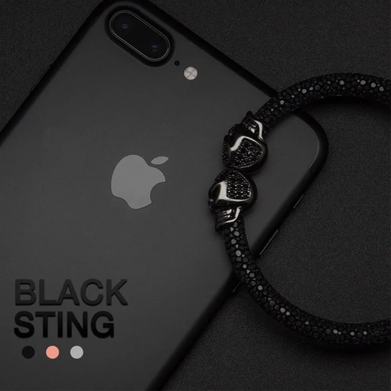 

2019 New Mens Black Stingray Bracelet With Micro Pave Black Cz Skull Beads Charm Bracelets Fit For Luxury Watch Accessories