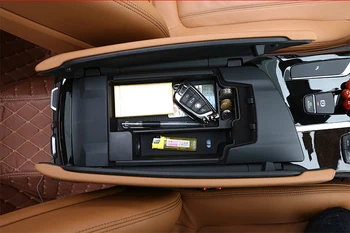 

Plastic Car Center Console Storage Box Glove Phone Tray Accessories with Mat For BMW New 5 Series G30 G38 2017 2018