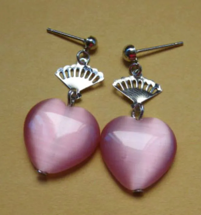 

FREE SHIPPING>>> lady's fancy heart pink opal stud earrings