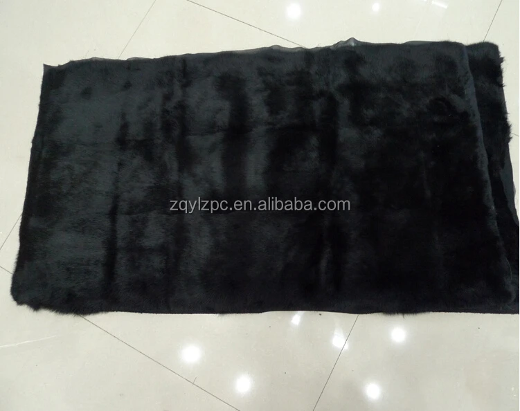 Black rex rabbit fur plate.jpg