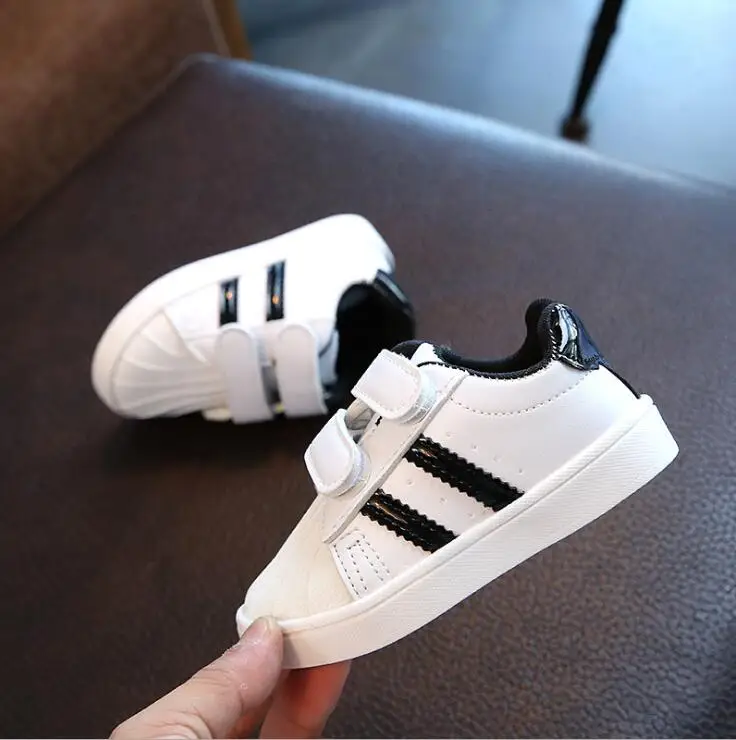 

Spring Summer Children's Fashion Sneakers New Boys Girls Sport Shoes Shellfish Sneakers Casual White shoes for kids