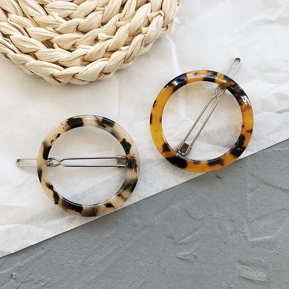 

2019 New Design Amber Leopard Hairpin Round Triangle Shape Acrylic Hair Clips Simple Geometric Hairpin Clips Hair Accessories