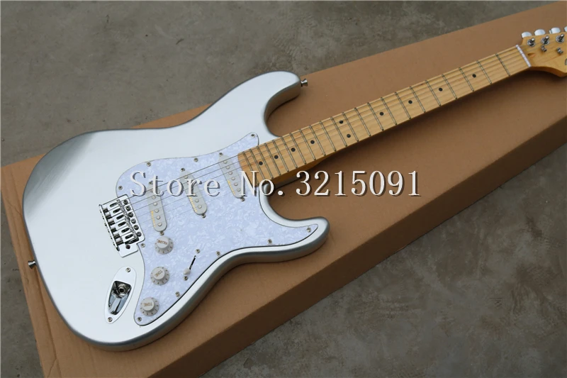 

Factory store sliver gray stratocaster signature maple fretboard 6 string Chrome Hardware Electric Guitar