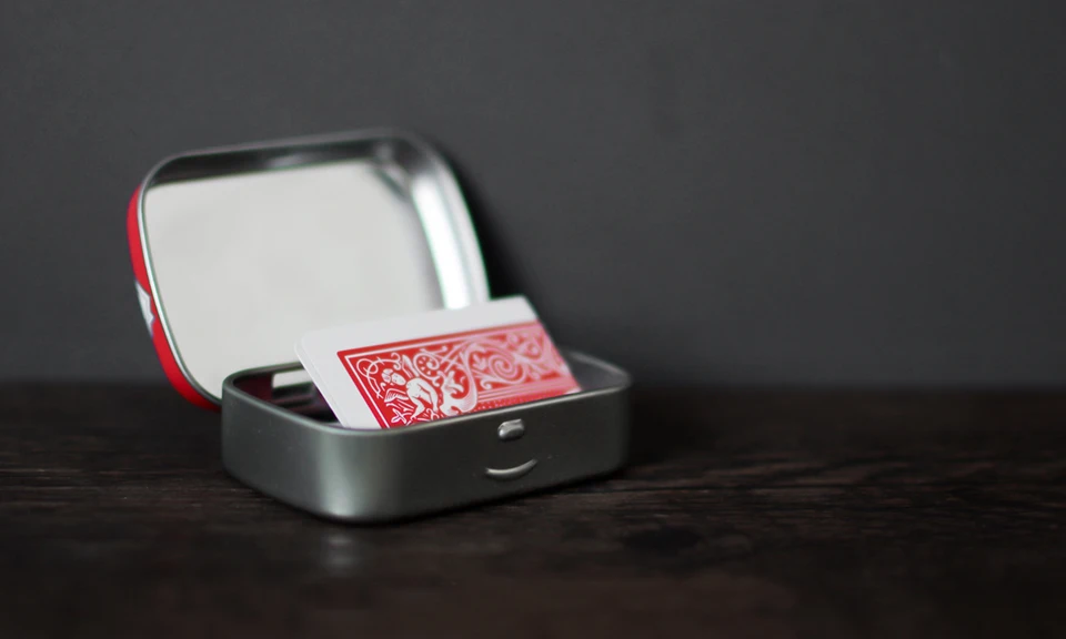 

MINT BOX (Gimmick and Online Instructions) by Daniel Garcia - Mentalism Close up Magic Props Stage Street Magia Magic Tricks