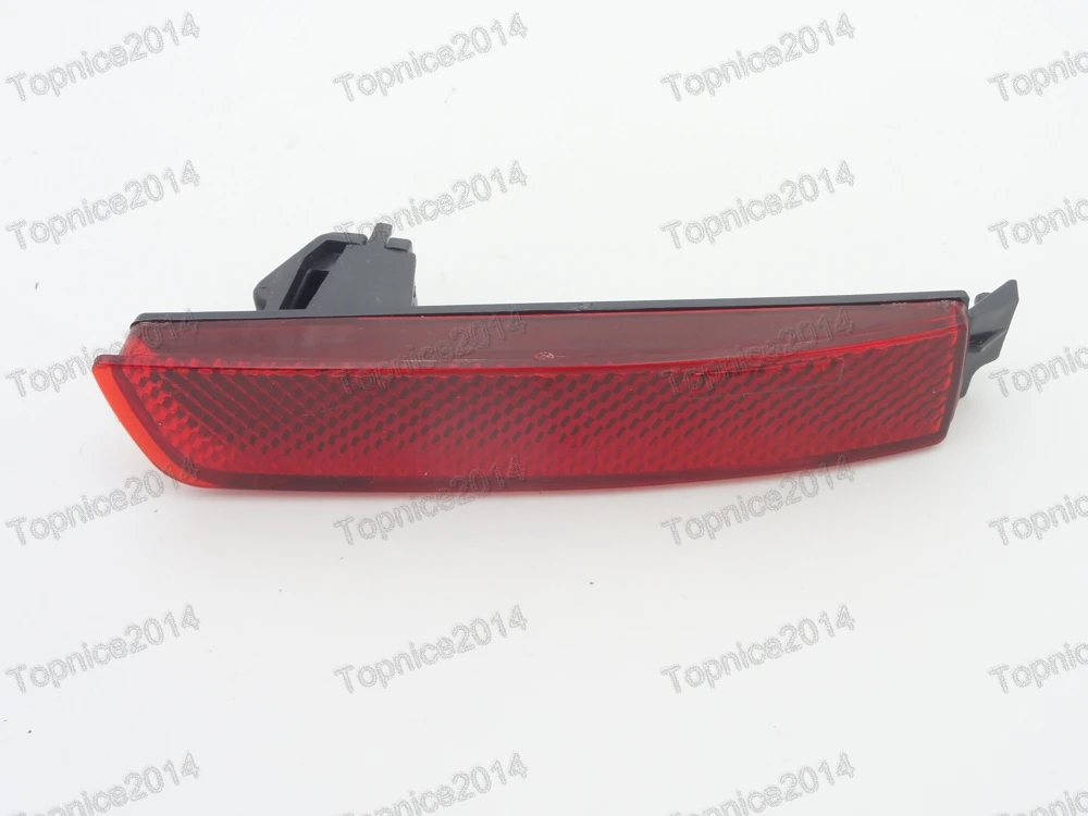 

1Pcs Right Side Rear bumper reflector light Red For Nissan Sentra 2013-2016