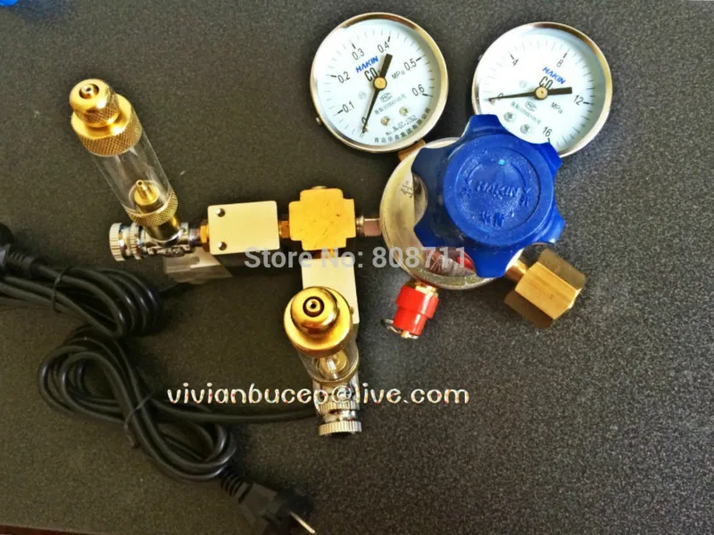 Аквариум двойной Измерительные приборы CO2 регулятор, двойной соленоидов, проверьте Клапан, Скорость управления Клапаны, Bubble счетчики, цилиндры Давление - Цвет: 2 solenoids 2 valves
