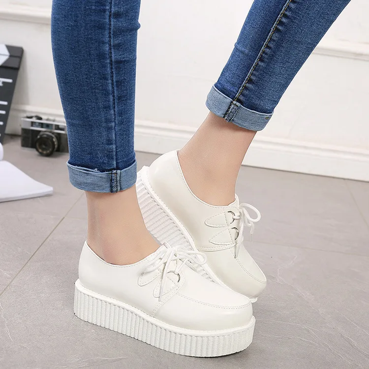 4512942596_850942568