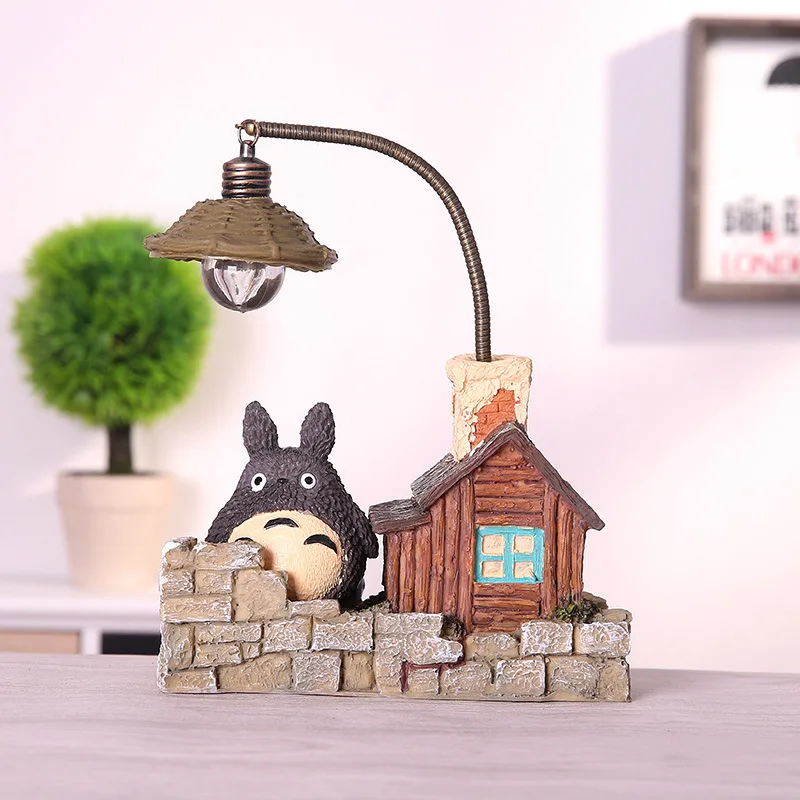 

Fashion House Decoration Resin Night Light Hayao Miyazaki Animation Japanese-style Creative Totoro Lamp Children's Bedside Light