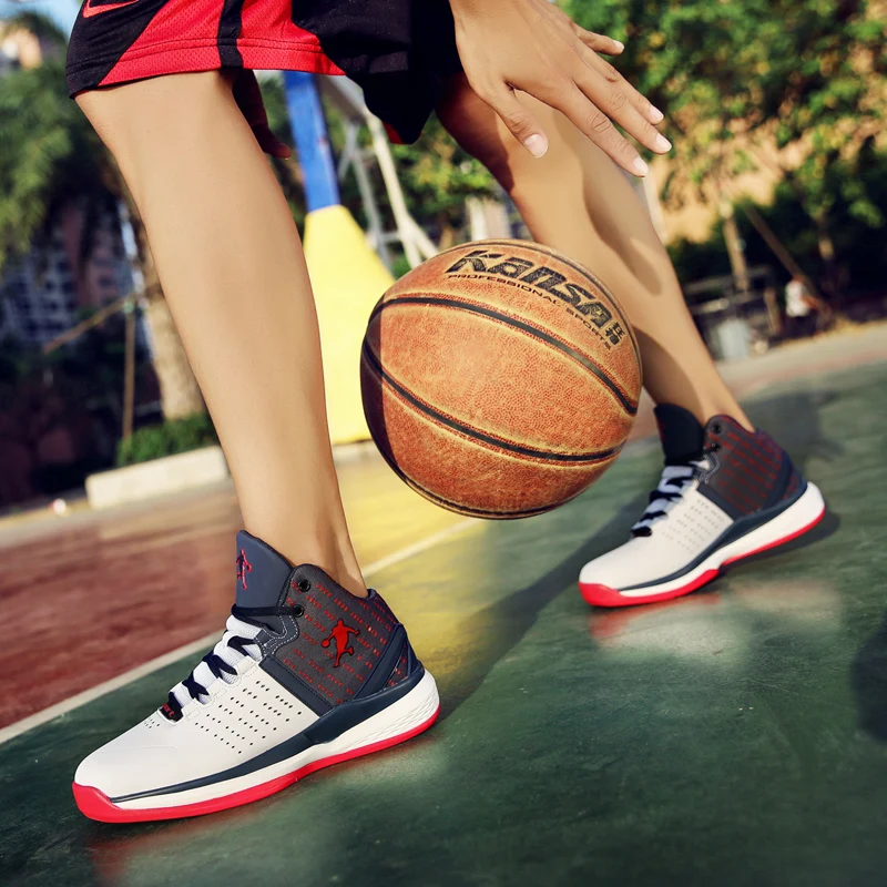 Más tamaño 36-47 hombres Zapatillas de baloncesto deporte de alta Cojines sneakers atléticos Botines hombres Zapatillas Hombre baloncesto