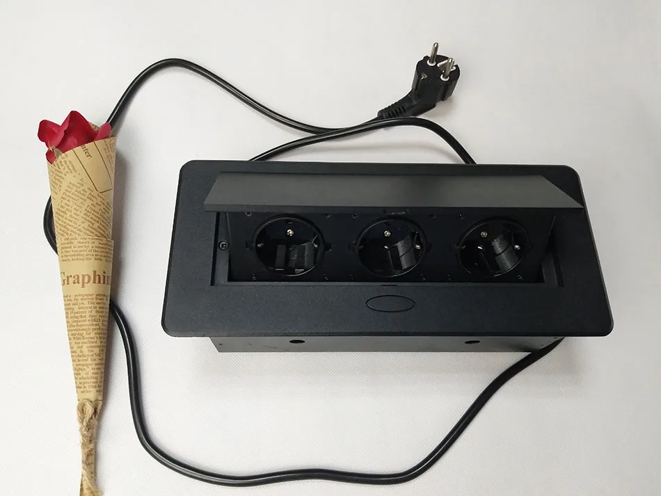 DESKTOP SOCKET 6