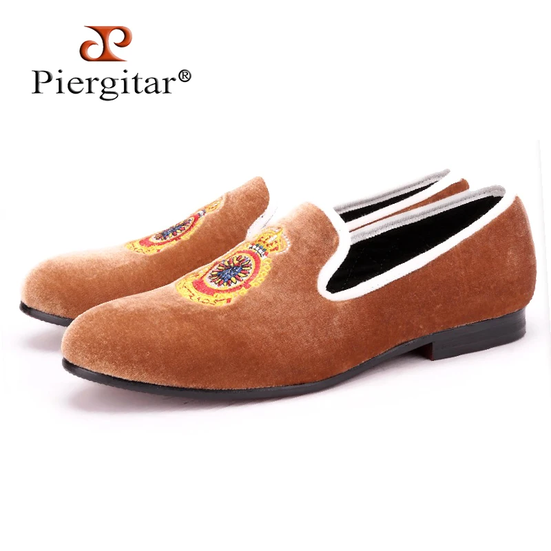 

Turkey Crown embroidery Brown Men Velvet Shoes Men Big Size Loafer Men Flats Size 4-17 Free shipping