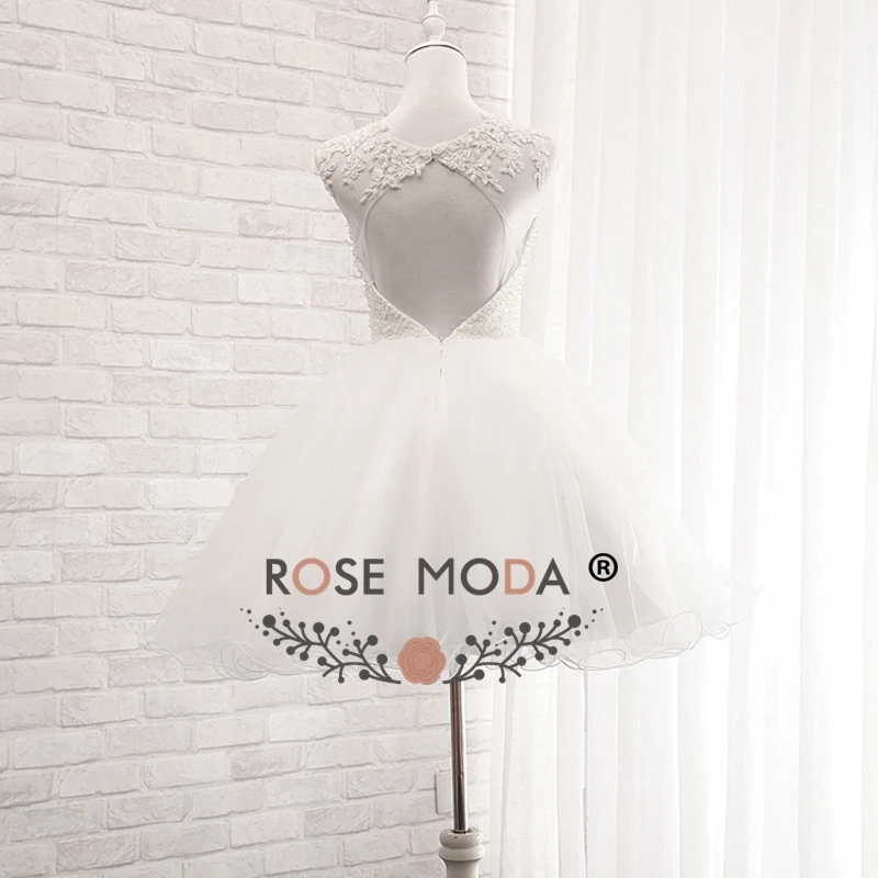 white graduation dressc
