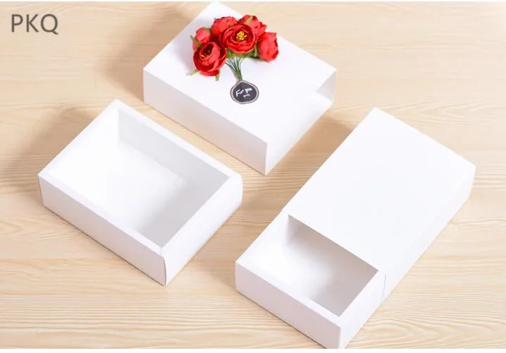 

20pcs White wedding gift package candy box Drawer Shape Favor Box black Travel Candy Box soap Flower Favors kraft paper Gift Box