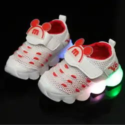 Новые весенние светодиодный светодиодные светящиеся кроссовки для девочек мальчиков повседневная Милая спортивная обувь светящееся