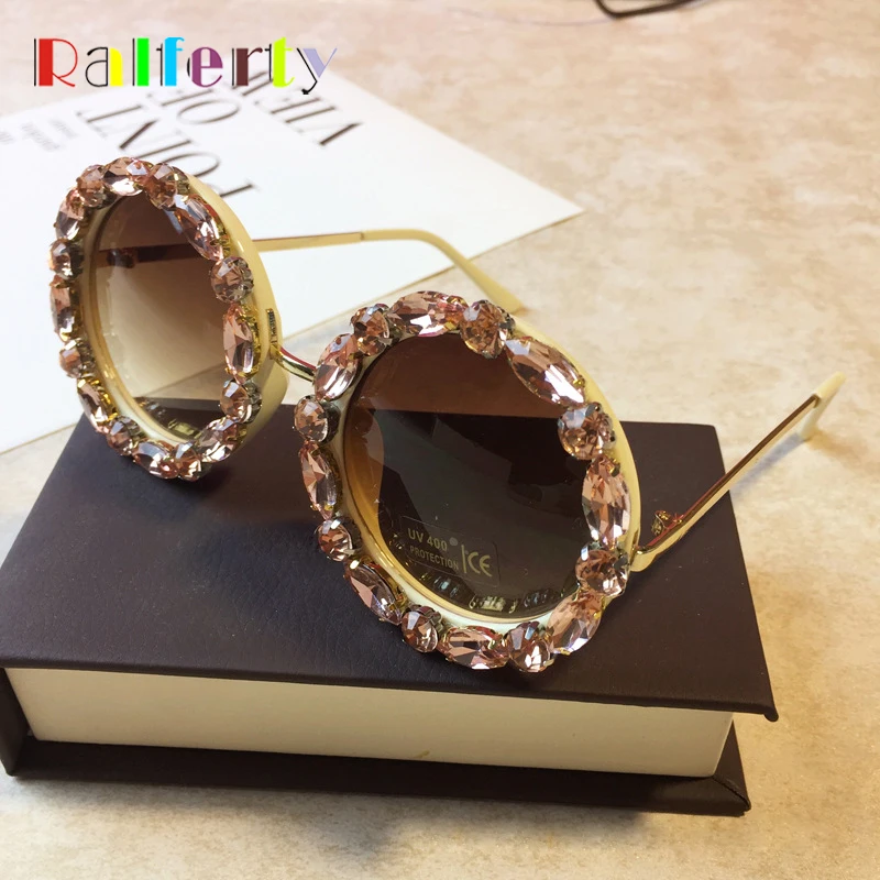 

Ralferty Womens Crystal Sunglasses Round Diamond Rhinestone Sun Glasses Female Decoration Eyewear Gift Vacation Glasses G014